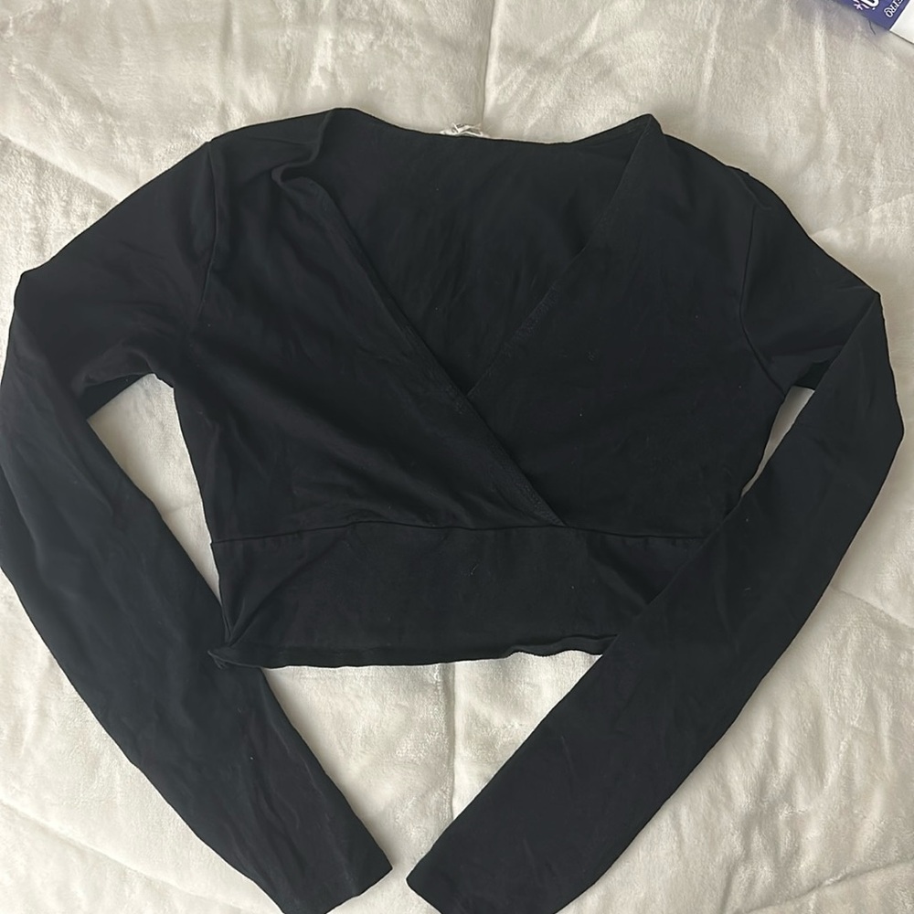 garage long sleeve crossover top